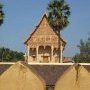 Temple et barriere fraichement repeints