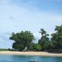 En pirogue pour rejoindre les ilots