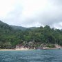 Notre hotel coince entre jungle et mer